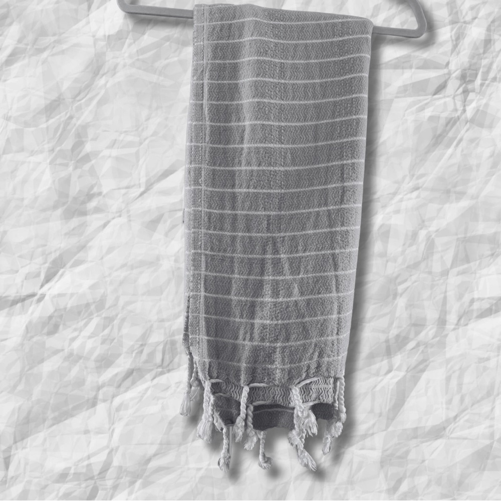 {Unbranded} Striped Throw Blanket